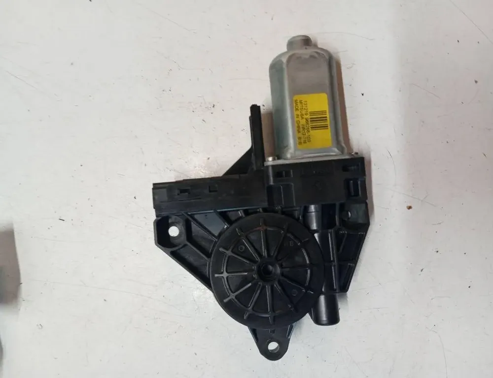 VOLVO XC60 1 generation (2008-2017) Маторчик стеклоподъемника передней левой двери WR12718 33132362