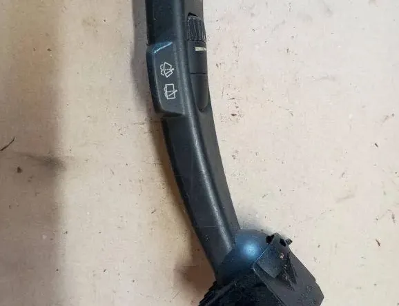 VOLVO XC70 2 generation (2000-2007) Wiper Control ANJ971045C 33134984