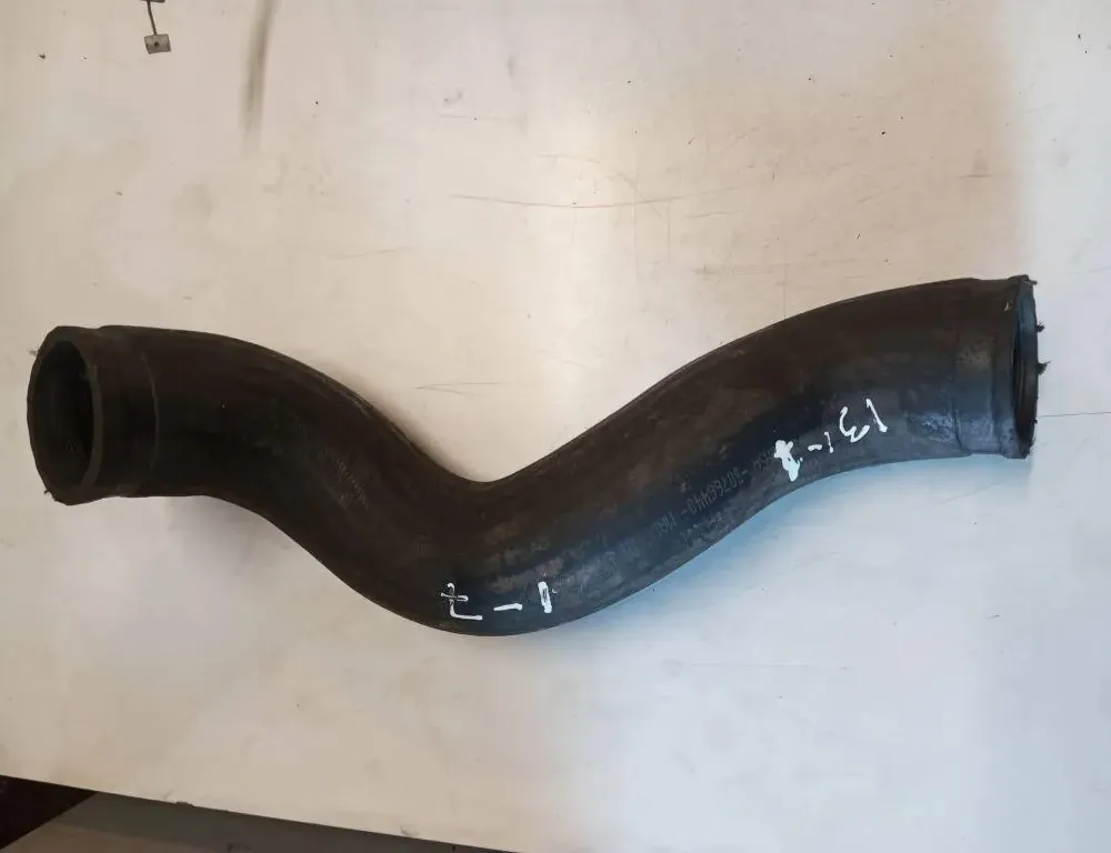 VOLVO XC60 Intercooler Hose Pipe 30766440 33135490