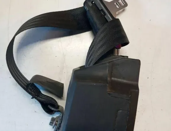 VOLVO XC60 1 generation (2008-2017) Rear Right Seatbelt 95011,34033923C 33135581