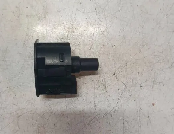 VOLVO V40 Cross Country 1 generation (2012-2020) SRS slēdzis 31318268,0200 33136334