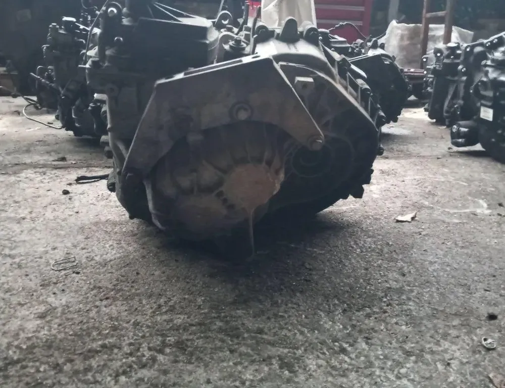 VOLVO XC60 1 generation (2008-2017) pārnesumkārba 1285020 33137012