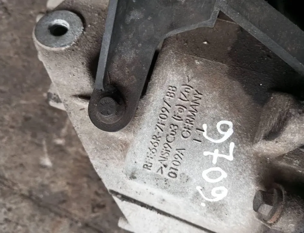 VOLVO XC60 1 generation (2008-2017) Коробка передач 1285298 33139541