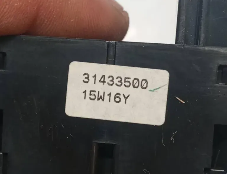 VOLVO S60 2 generation (2010-2020) Stāvbremzes poga 31433500 33159887