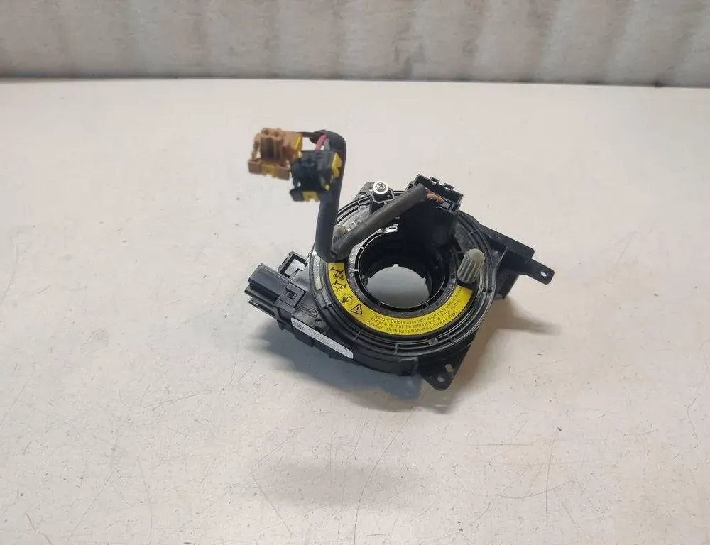 VOLVO V70 3 generation (2007-2020) Stūres lenta 31275363 33160081