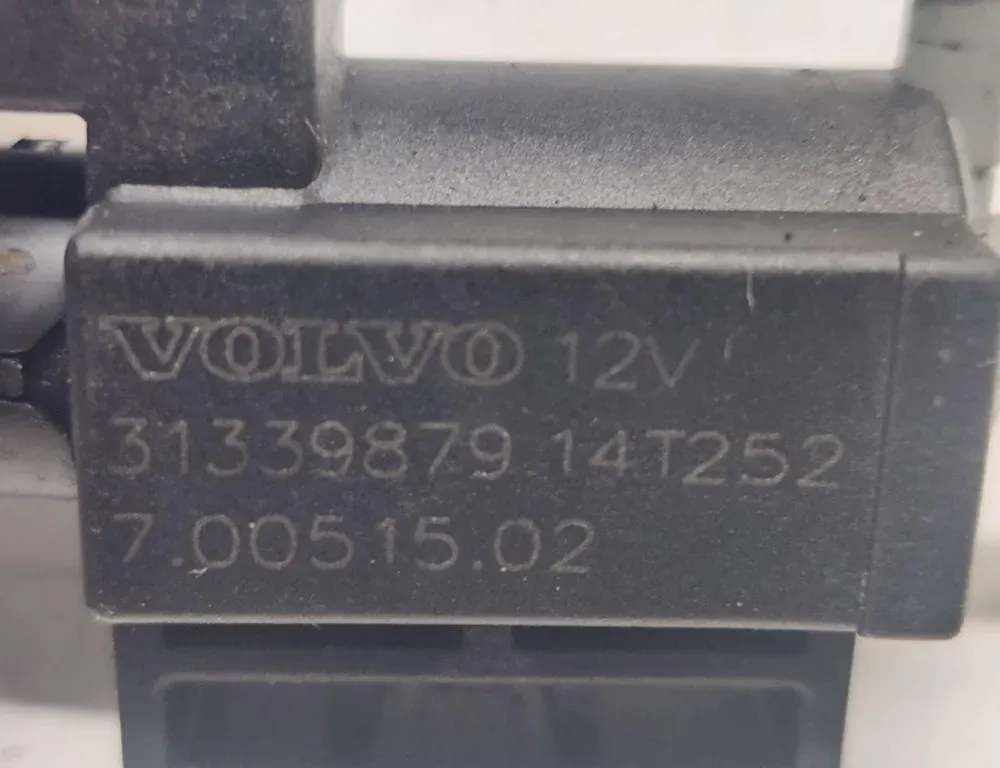 VOLVO XC60 1 generation (2008-2017) Solenoīda vārsts 31339879 33160278