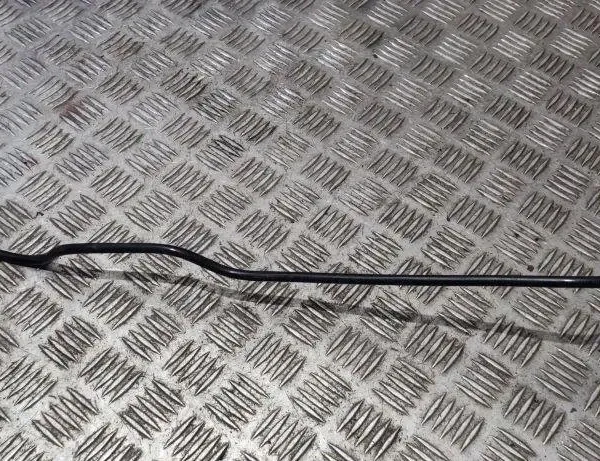 VOLVO XC60 2 generation (2017-2024) Degvielas caurule 31372295 30649813