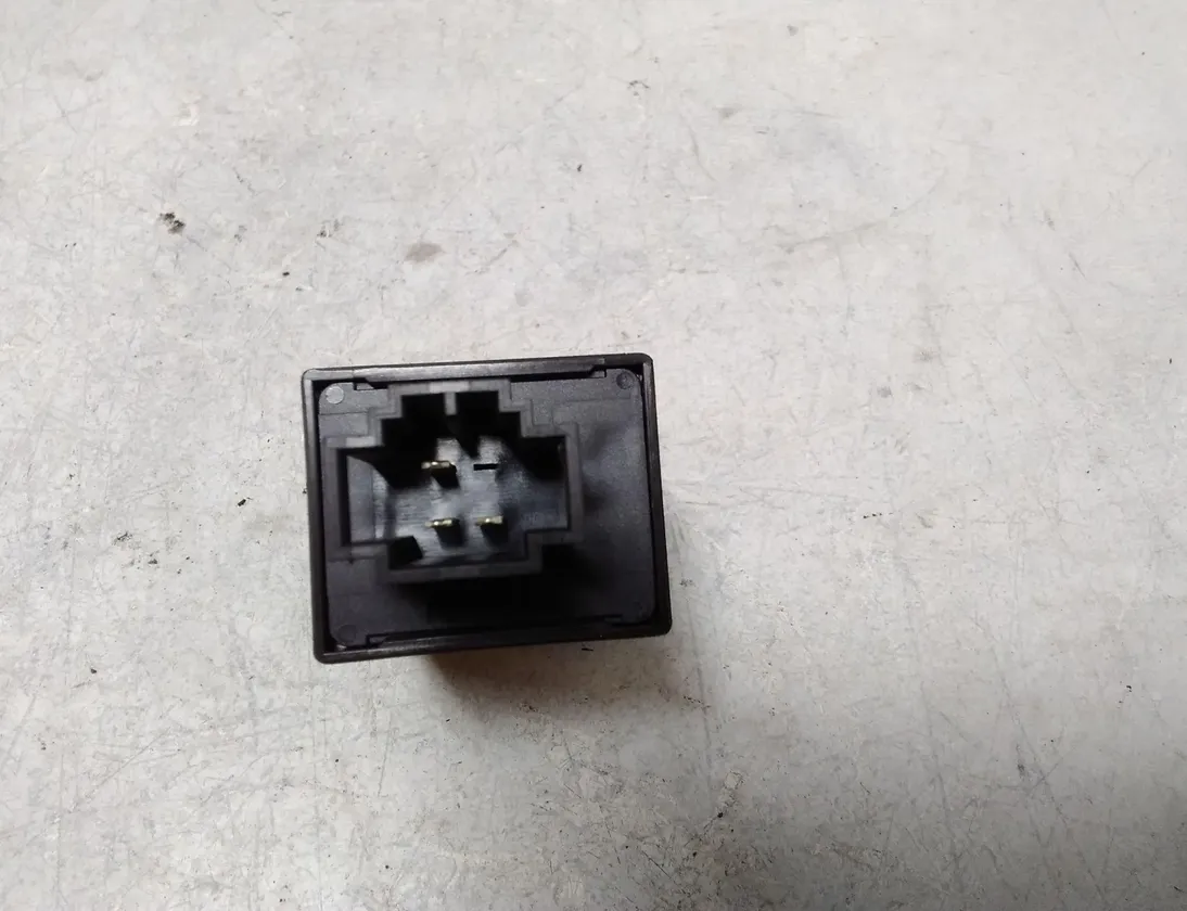 SKODA Roomster 5J  (2010-2015) Relejs 5J0959631A 27546733