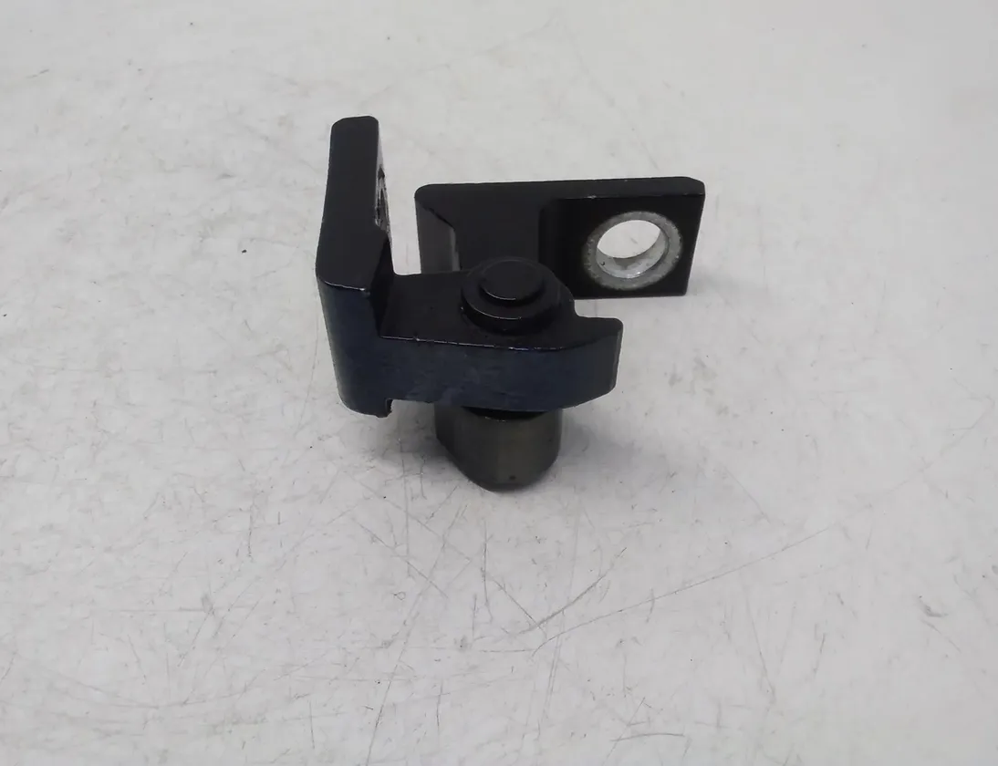 VOLKSWAGEN Tiguan 1 generation (2007-2017) Петля задней правой двери 5N0831402A 27585148