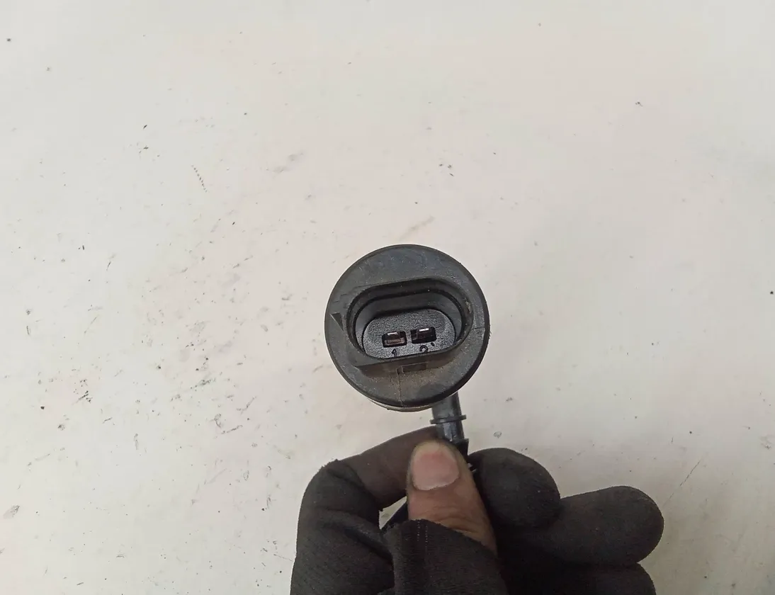 BMW 5 Series E60/E61 (2003-2010) Headlight washer motor 20200508 27633085