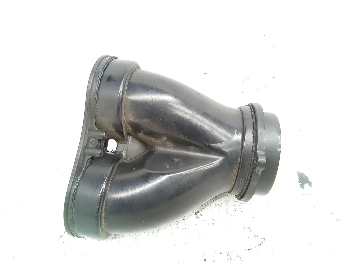 JAGUAR XF 1 generation (2011-2016) Воздухозаборная труба 4R839D613AB 27691409