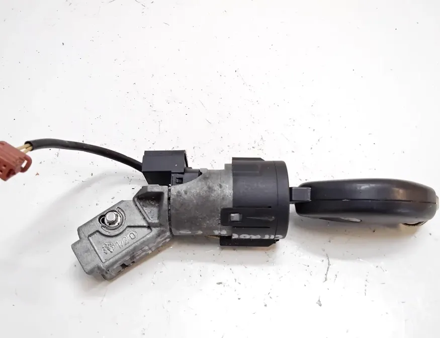 CITROËN C5 2 generation (2008-2017) Aizdedzes atslēga 9663123280 27724565