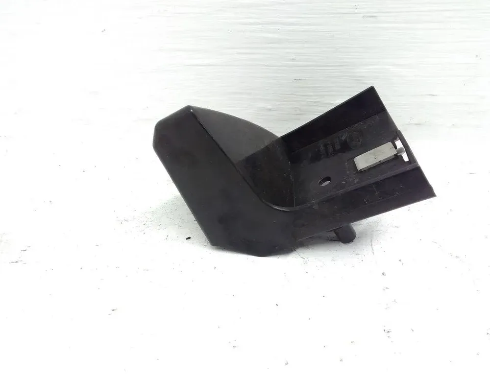 FORD Kuga 2 generation (2013-2020) Aizmugurējā labā bampera stiprinājums CV4417D948AC 32797937