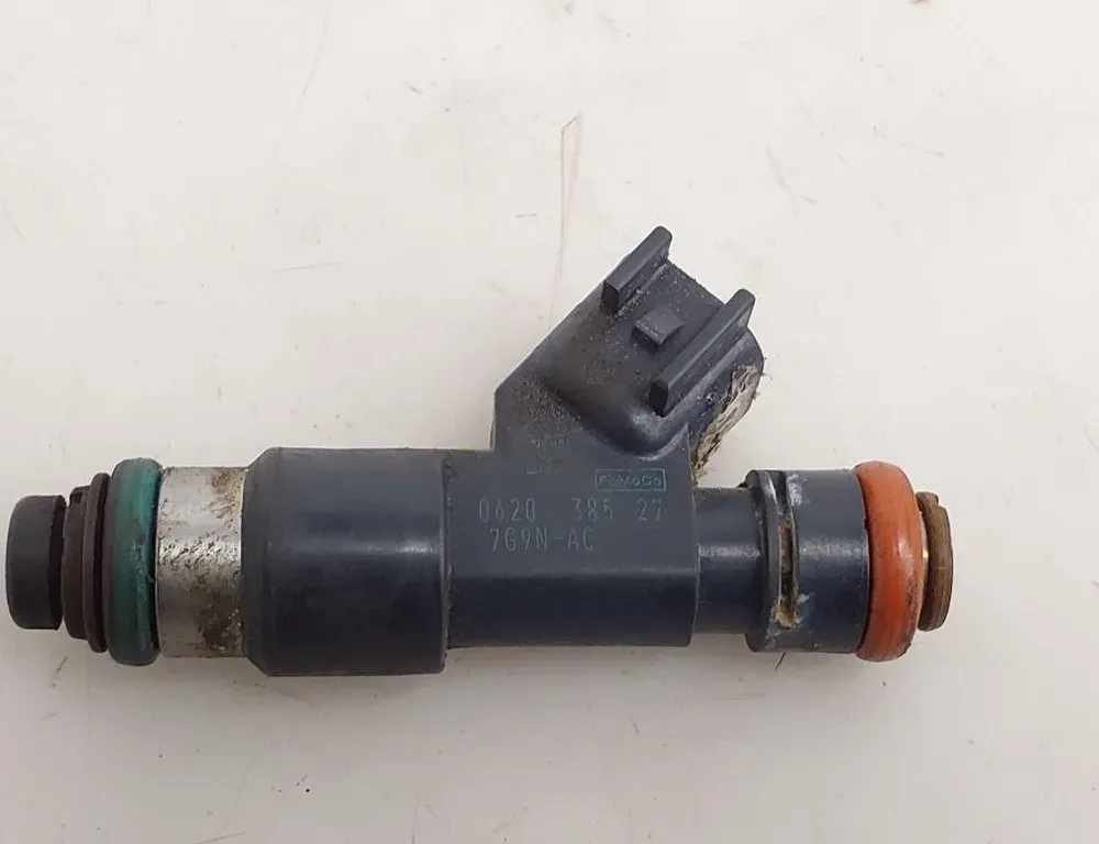 VOLVO XC60 1 generation (2008-2017) Форсунка 7G9NAC 33054916