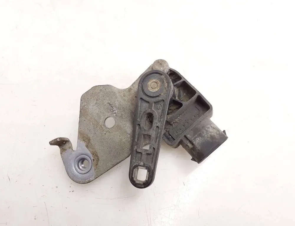 BMW 3 Series G20/G21/G28 (2018-2024) Front Left Level Sensor 6870000 33333756