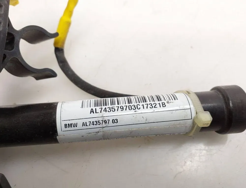 BMW 5 Series G30/G31 (2016-2023) Петля капота 7435797 33550666