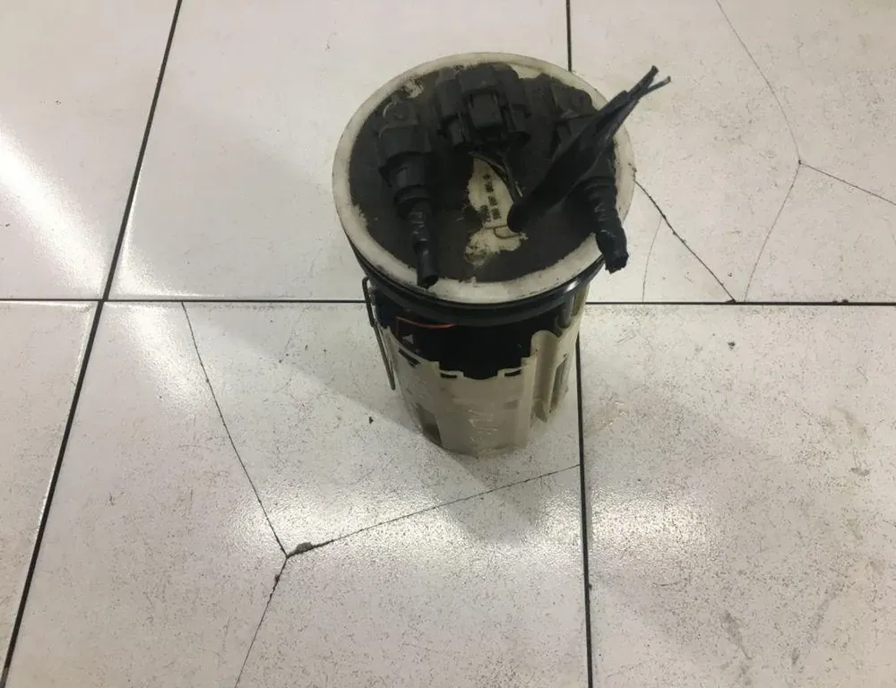 NISSAN Almera N16 (2000-2006) Топливный насос 02502,0520300006 34337918