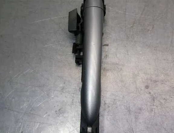 NISSAN Primera P12 (2001-2008) Aizmugurējo kreiso durvju ārējais rokturis 80611AV600 34345520