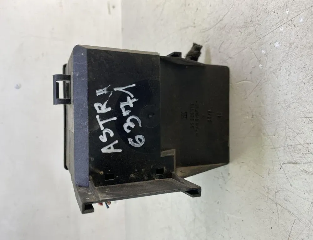 OPEL Astra G (1998-2009) Drošinātāju kārba 90560119 34343977