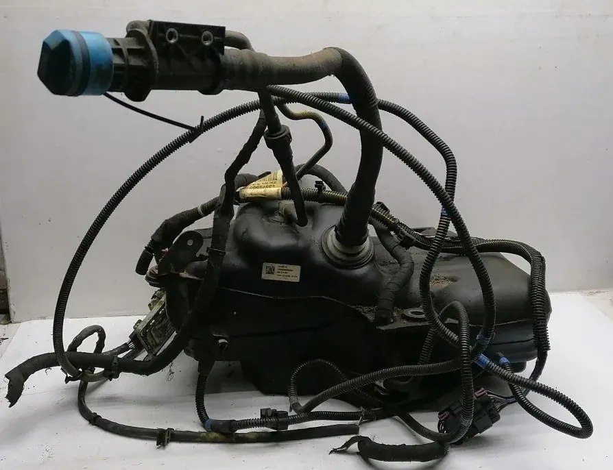 OPEL Zafira C (2012-2016) AdBlue Tank 150409035701,13414211,5WK947247,13371569,366011455,LNA1115101GM031970,55485442 34343894