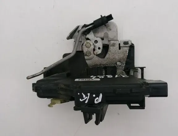 AUDI A6 C5/4B (1997-2004) Priekšējo kreiso durvju slēdzene 4B1837015G 34352855