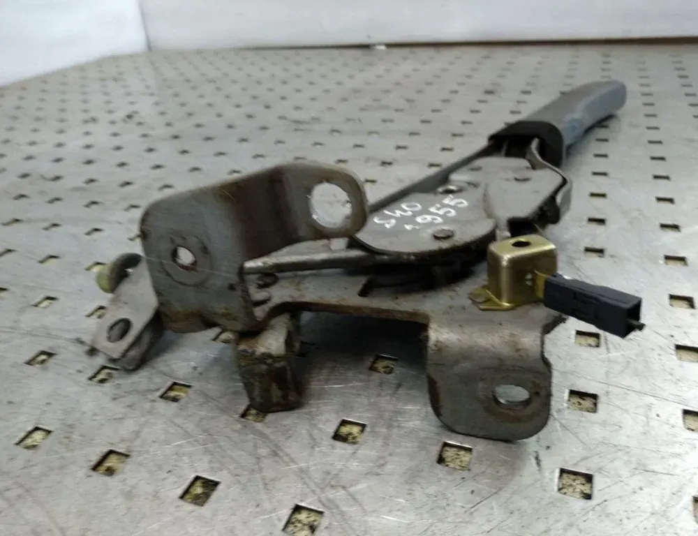 VOLVO V40 1 generation (1996-2004) Stāvbremzes mehānisms 30884077 34344389