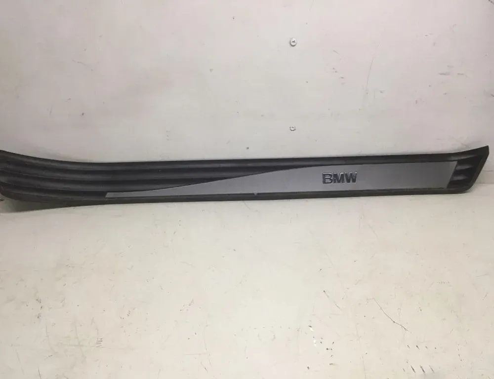 BMW 5 Series E60/E61 (2003-2010) Labās puses dekoratīvā plastmasas sliekšņu uzlika 51477034304,22339910,51477074510 34348934