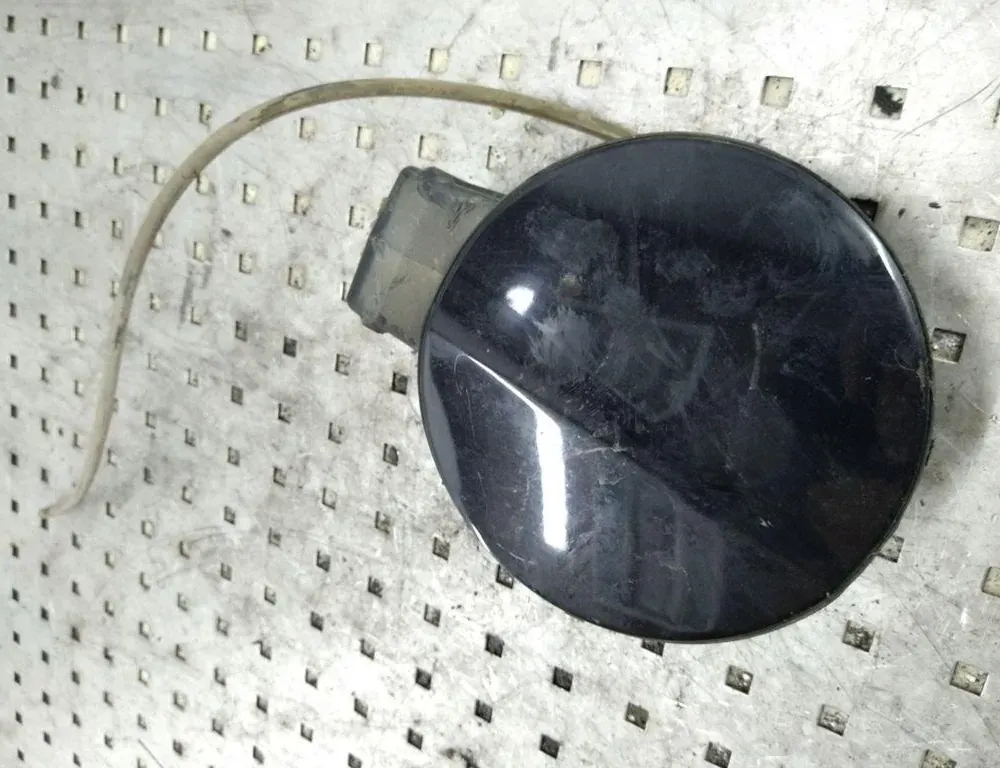 VOLKSWAGEN Passat B6 (2005-2010) Замок крышки топливного бака 3C9809857 34338120