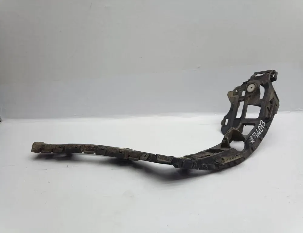 OPEL Zafira B (2005-2010) Aizmugurējā kreisā bampera stiprinājums 000137794,13125043LH,13125036LH 34346297