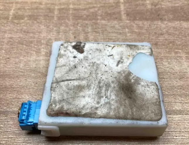 VOLVO V50 1 generation (2003-2012) Alarm Signal Control Unit VolvoV50AlarmModule,WithPlug 34405879