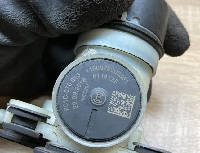 MERCEDES-BENZ C-Class W202/S202 (1993-2001) AdBlue sūknis F01C070012,F01C070013 34292732