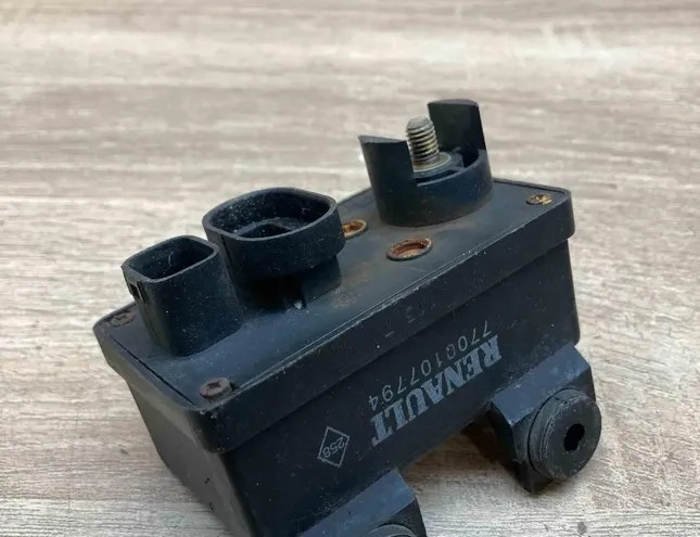 RENAULT Megane 1 generation (1995-2003) Aizdedzes sveces 7700107794,RTP612 34383485