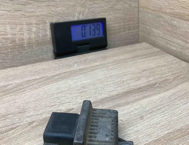 RENAULT Clio 2 generation (1998-2013) Aizdedzes sveces 7700115079 34382458