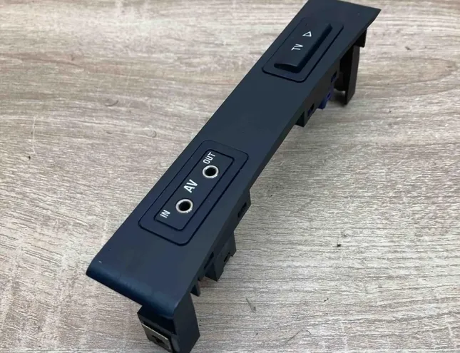 BMW 7 Series E23 (1977-1987) Automašīnas ārējo durvju rokturu komplekts 8368345,8368346 34398331