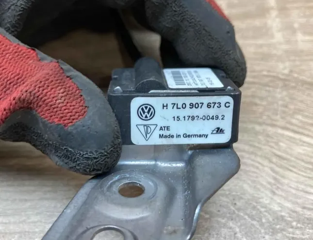 VOLKSWAGEN Touareg 1 generation (2002-2010) Датчик ESP 7L0907673C,15179200492 34390732