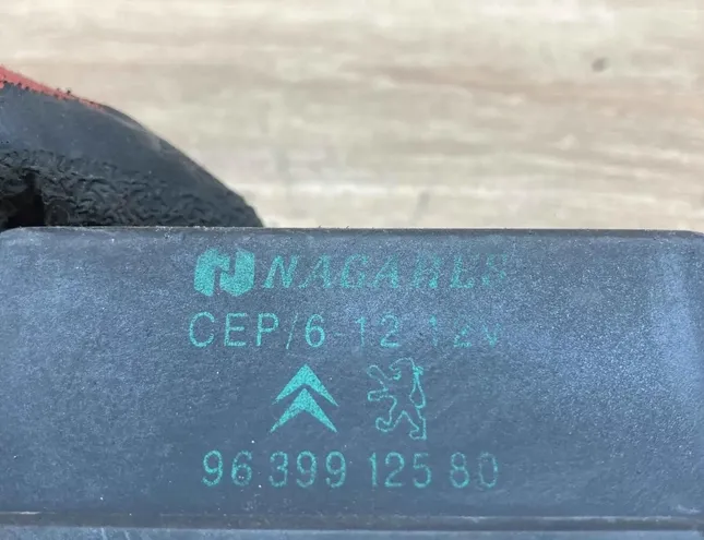 PEUGEOT 307 1 generation (2001-2008) Aizdedzes sveces 9639912580 34384659