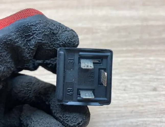 OPEL Omega A (1986-1994) Реле 90057384,4DB940004 34402496