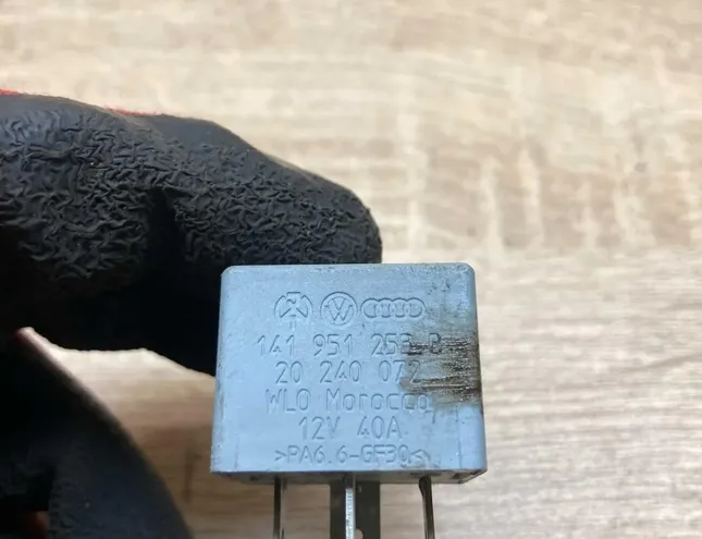 VOLKSWAGEN Passat B5 (1996-2005) Relejs 141951253B,20240072 34388138