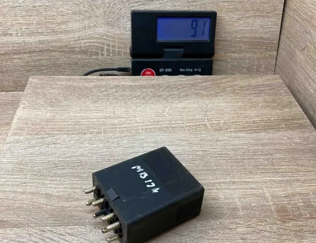 MERCEDES-BENZ 190 (W201) 1 generation (1982-1993) Degvielas sūkņa relejs 0065458732,05999610 34359178