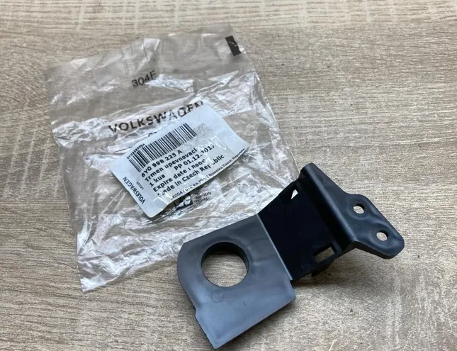 SKODA Fabia 1 generation (2004-2007) Riteņu balsts 6Y0998225A 34430574