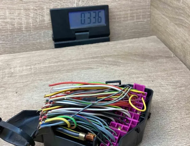 NISSAN Qashqai 1 generation (2007-2014) Drošinātāju kārba 8D1941824 34408722