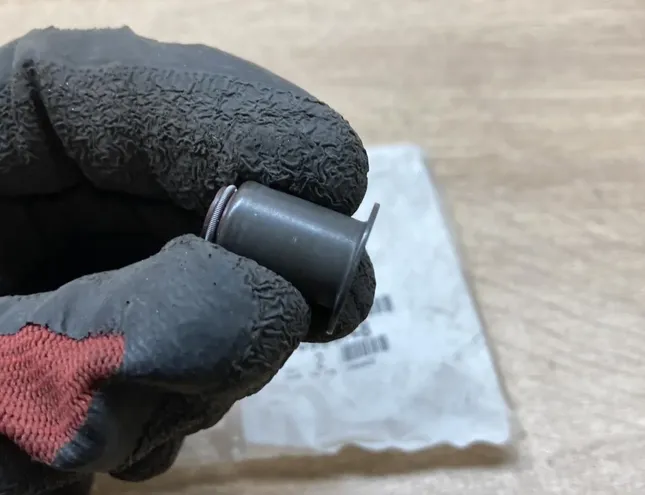 CITROËN Berlingo 2 generation (2008-2023) Sūkšanas šļūtenes turētājs 095648,095648 34285026