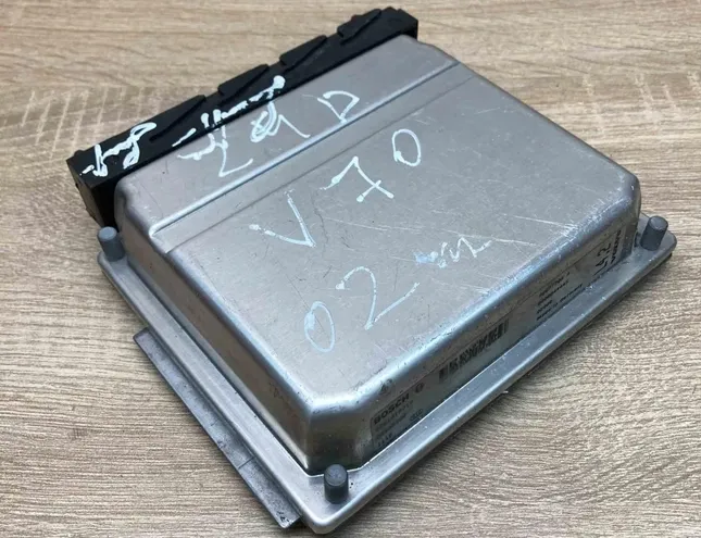 VOLVO V70 1 generation (1997-2000) Блок управления двигателем 08677708A,0281010319,L42 34404614