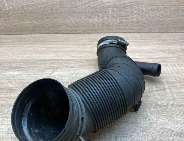 VOLKSWAGEN Passat B7 (2010-2015) Gaisa ieplūdes šļaukas / trubas 3C0129654P,ETX446197 34408734