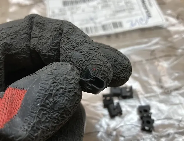 VOLKSWAGEN Passat CC 1 generation (2008-2017) Atsperu Skava N90852801,N90852801 34437837