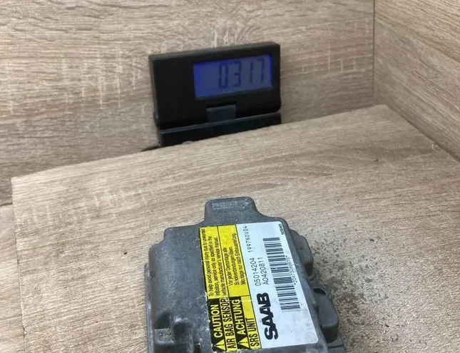 SAAB 9-5 1 generation (1997-2010) Блок управления безопасностью 05014204,A0420811,WithPlug 34408077