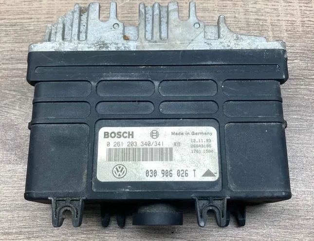 SEAT Ibiza 2 generation (1993-2002) Motora vadības bloks 030906026T,0261203340 34361587