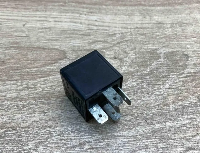 FORD Galaxy 1 generation (1995-2006) Relejs 7M0951253,V23134M52X302,200 34366234