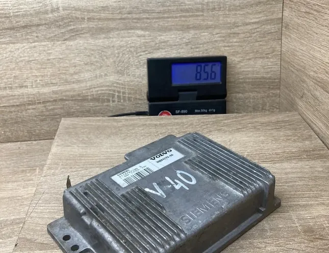 VOLVO S40 1 generation (1996-2004) Motora vadības bloks 308642750A,S113727100G 34422463