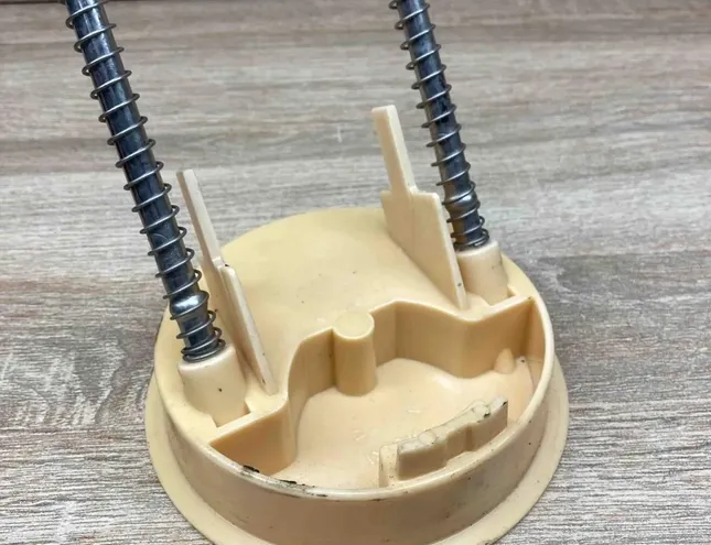 MERCEDES-BENZ E-Class W124 (1984-1997) Kreisās puses degvielas sūknis A2C53145419 34326444